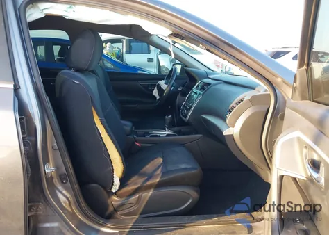 2018 Nissan Altima 2.5 Sv z USA, uszkodzony, nr VIN 1N4AL3AP1JC198201